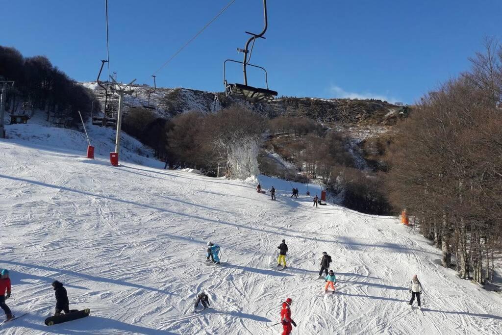 Appartement 6 Personnes Au Coeur De Super Besse Exterior foto